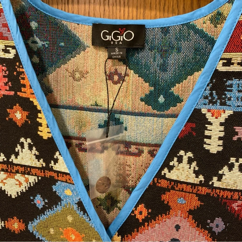 Beautiful GiGio vest with geometric pattern, oversized small, boxy fit - Picture 7 of 10